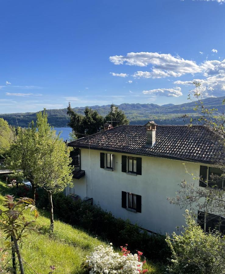 Terrazza Sul Lago Ameno Luaran gambar