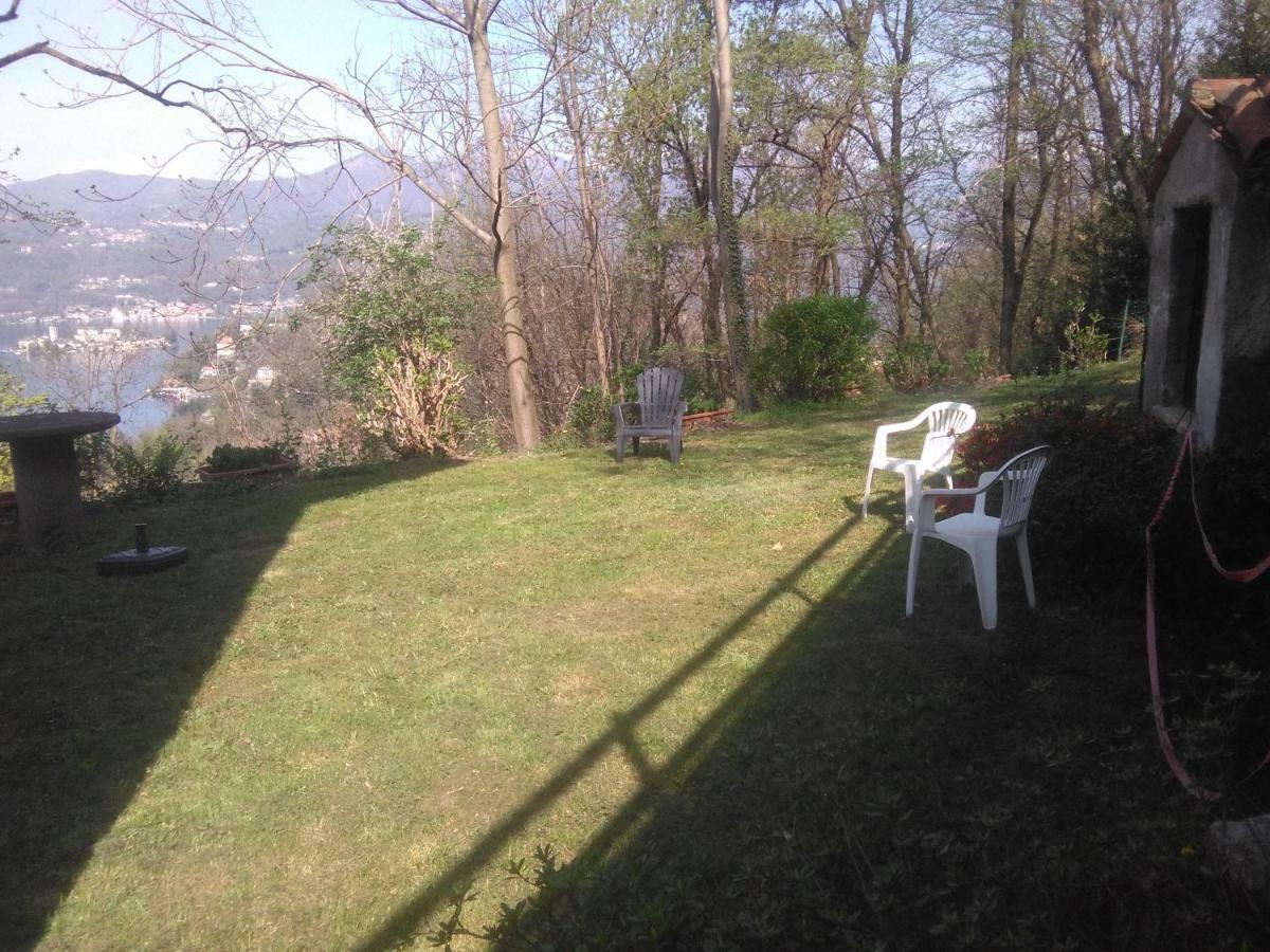 Terrazza Sul Lago Ameno Luaran gambar