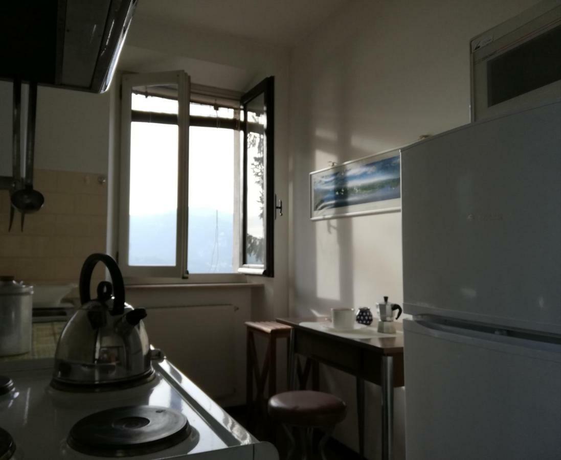 Terrazza Sul Lago Ameno Luaran gambar